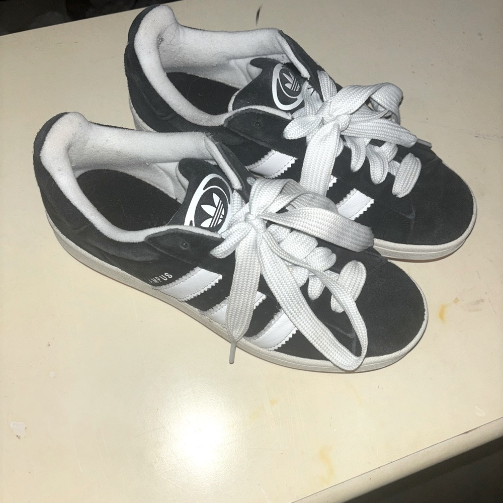 Adidas Campus 00s